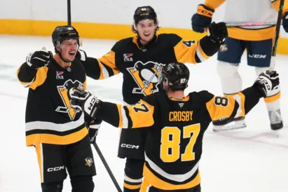 Ville Koivunen scores in OT as Penguins rally for 3-2 win over Predators